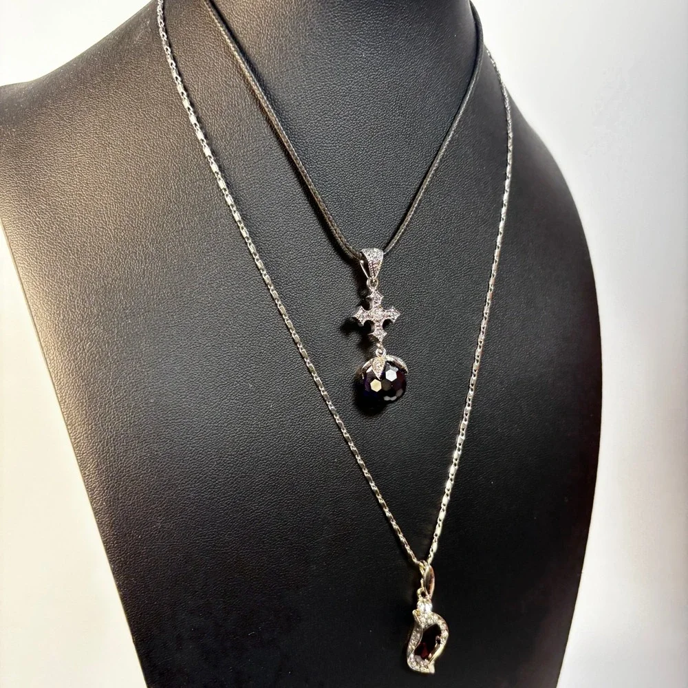 Pendant Necklaces Silver Tone Delicate Goth Purple‎ Cross